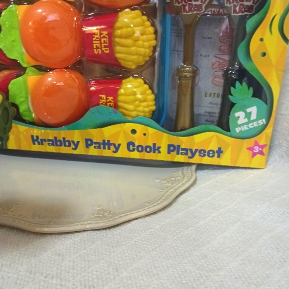 Nickelodeon SpongeBob Square Pants Krabby Patty Cook Playset Age 3+ - Picture 2 of 7